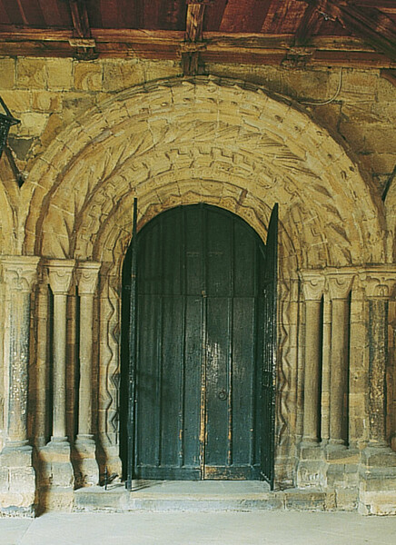 This doorway was constructed in the late 12th century by Hugh Le Puiset, who added a similar one in Durham Castle. The resemblance of the stone carving to a doorway at Santiago de Compostela in Spain (previous image) is striking. 