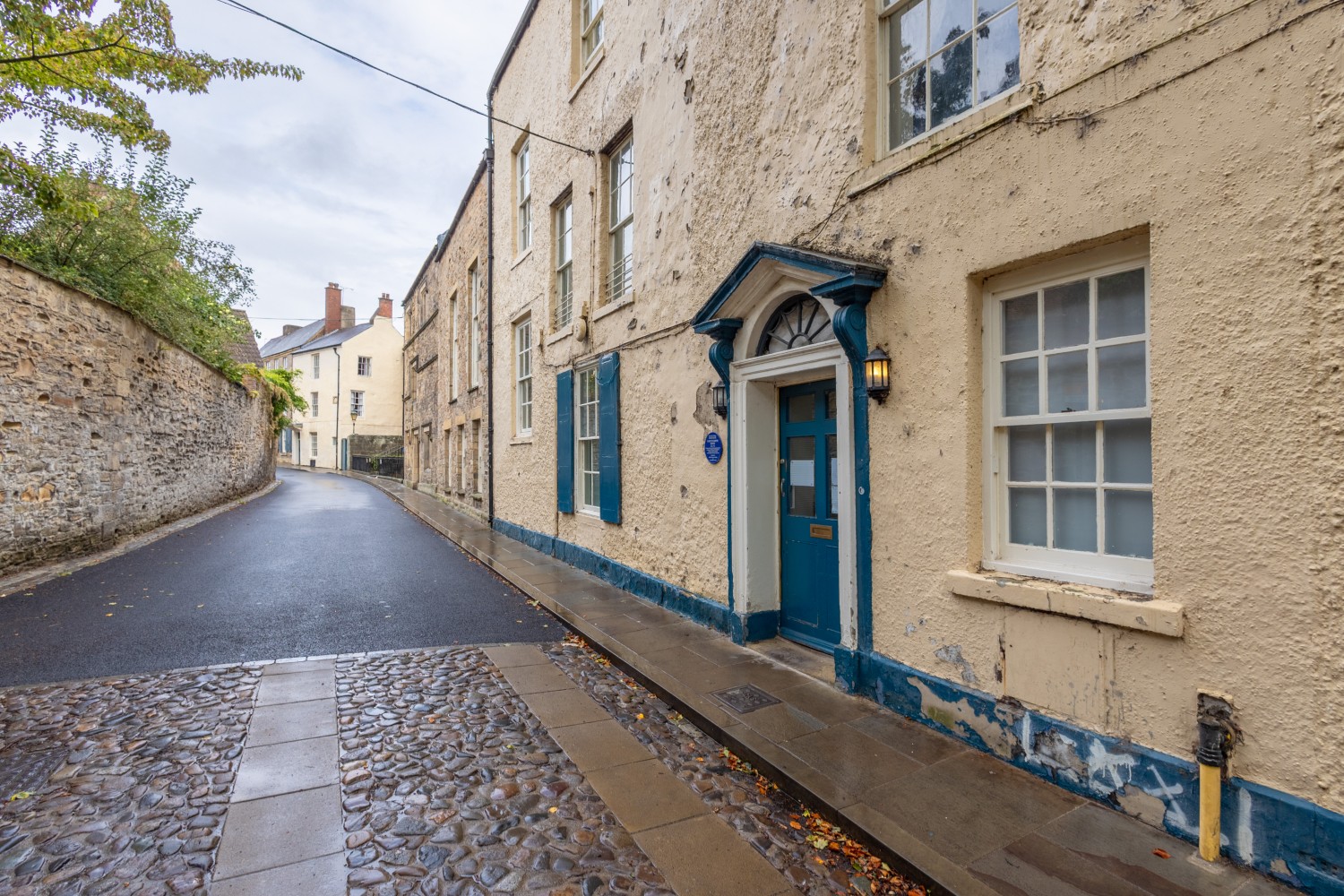 St John&rsquo;s College occupies historic townhouses on the Bailey.