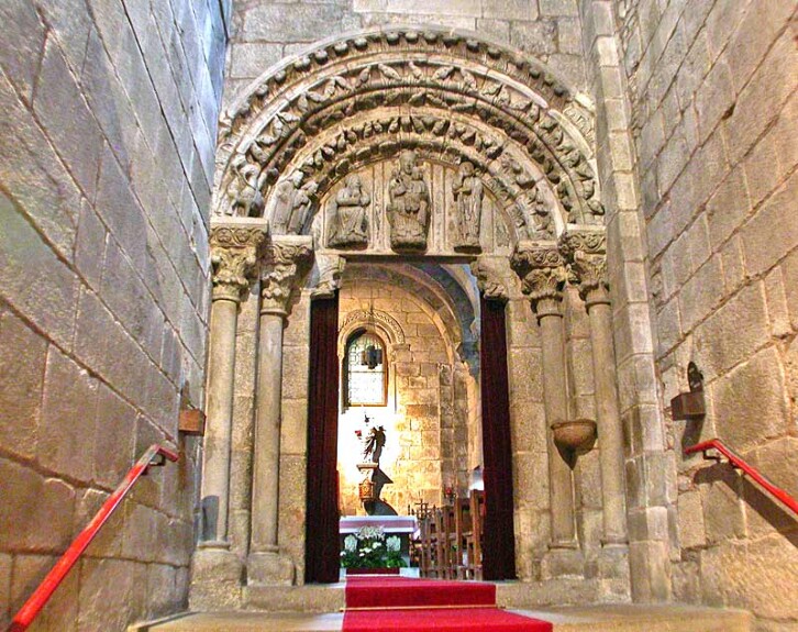 Comparative view of three portals, one at Santiago de Compostela, and the other two in Durham