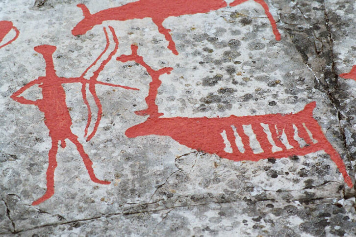 These vibrant examples of rock art give undisputable evidence of the existence of human life in the great north during pre-historic times, and provide an invaluable record of flora, fauna, and social practices during the period between 4200 and 500 BC. 